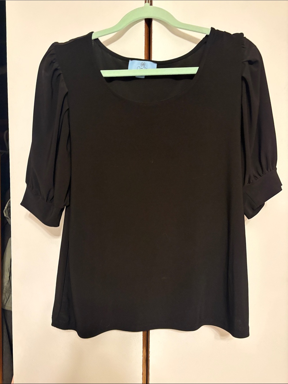 Cece Black Women's Puff-Sleeve Blouse -